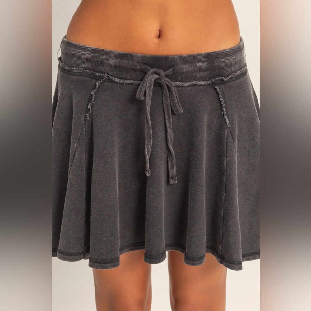 NWT Acid Washed Drawstring Waist Mini Skirt Shorts Skort Black - Picture 6 of 8